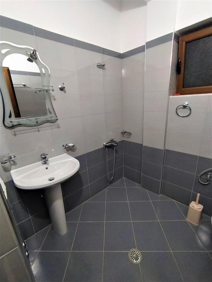 Ahmeti Rooms Ksamil Exterior photo